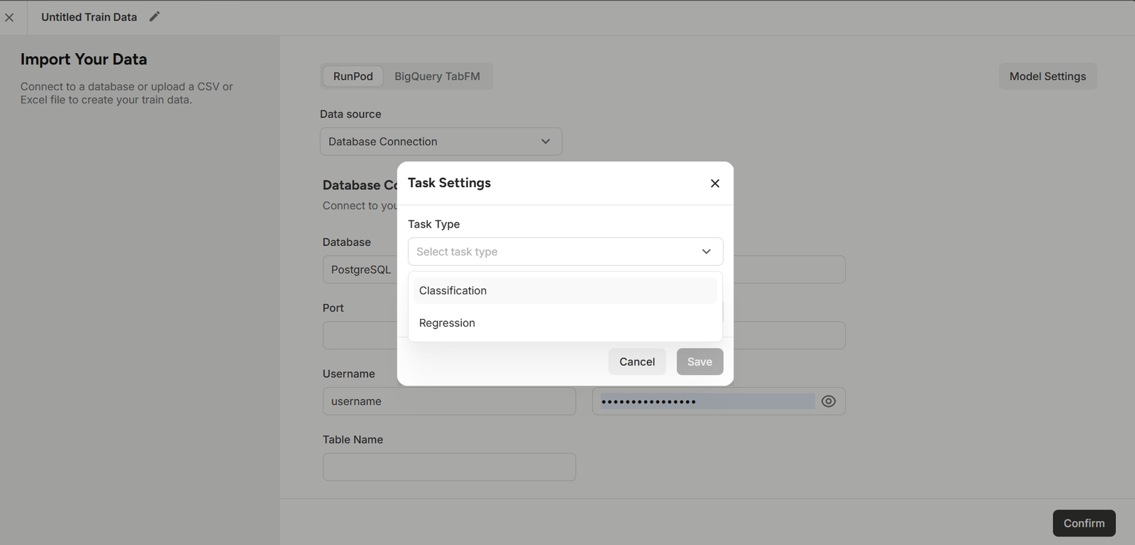 Figure: Selecting model task type (Classification or Regression) in Task Settings.
